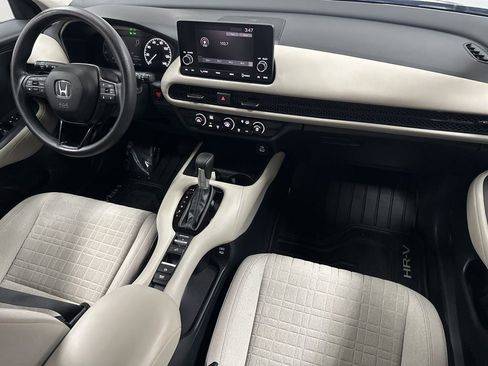 Used 2024 Honda HR-V LX image 12