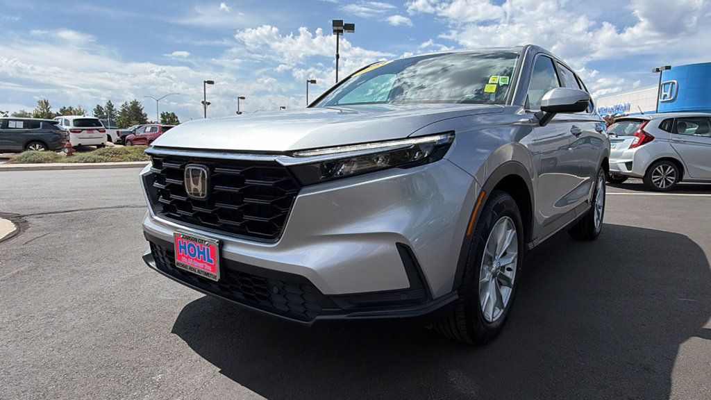 Used 2023 Honda CR-V EX-L image 7