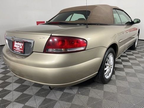Used 2003 Chrysler Sebring LXi image 23