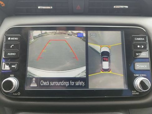 Certified 2023 Nissan Kicks SR w/ SR Premium Package FWD image 38