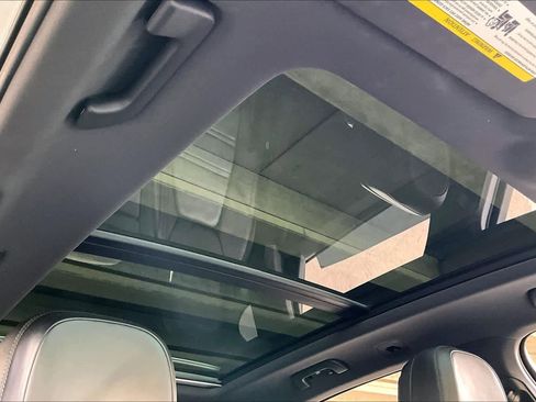 Used 2021 Porsche Cayenne image 14