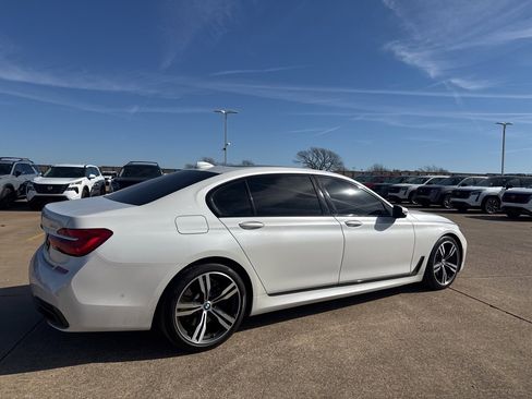 Used 2017 BMW 750i 750i image 17
