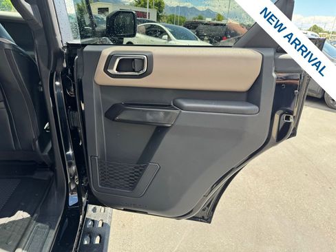 Used 2024 Ford Bronco Wildtrak AWD/4WD image 12
