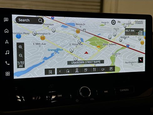 Used 2025 Mitsubishi Outlander SE image 22