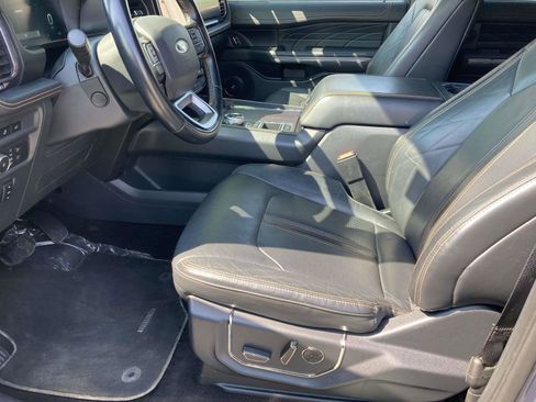 Used 2022 Ford Expedition Platinum RWD image 22