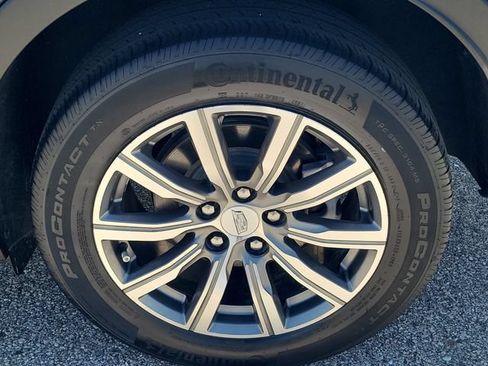 Used 2022 Cadillac XT4 Sport FWD image 9