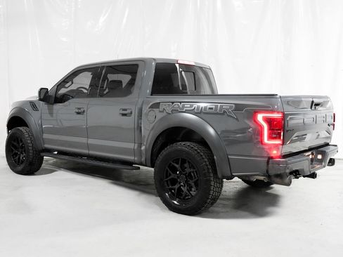 Used 2018 Ford F150 Raptor w/ Equipment Group 802A Luxury AWD/4WD image 3