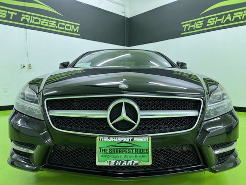 Used 2013 Mercedes-Benz CLS 550 4MATIC image 3