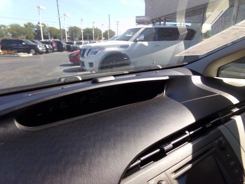 Used 2012 Toyota Prius Three image 45