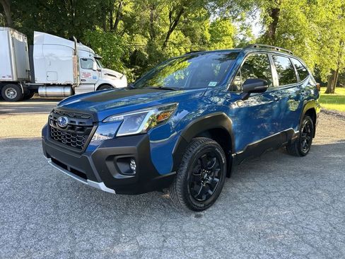 Certified 2022 Subaru Forester Wilderness AWD/4WD image 4