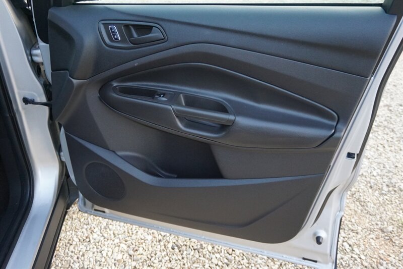 Used 2014 Ford Escape S FWD image 17