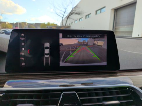 Used 2019 BMW 540i 540i image 17