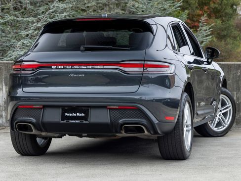 Certified 2023 Porsche Macan AWD/4WD image 11