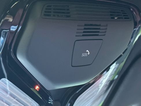 Certified 2023 BMW i4 eDrive35 w/ Premium Package image 22