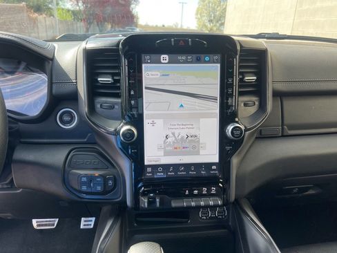 Used 2022 RAM 1500 Laramie image 17