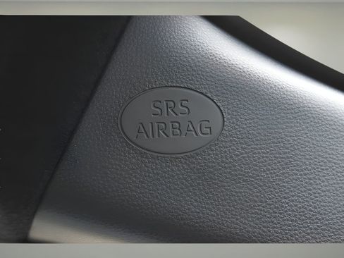 Used 2024 Toyota Corolla SE image 35