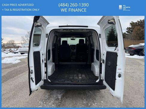 Used 2021 Nissan NV200 S w/ Back Door Glass Package image 12
