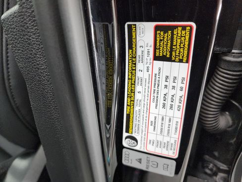 Used 2024 Audi Q3 2.0T Premium image 53