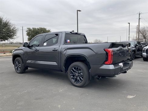 New 2025 Toyota Tundra Platinum image 7