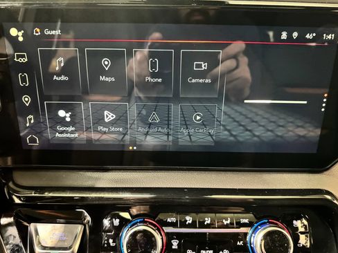 New 2026 GMC Sierra 2500 AT4 w/ AT4 Premium Plus Package AWD/4WD image 18