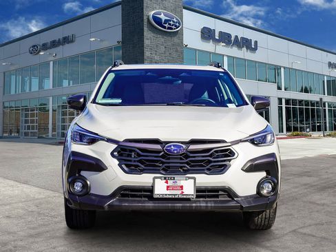 Used 2024 Subaru Crosstrek 2.5i Limited w/ Crosstrek Mirror Package image 2