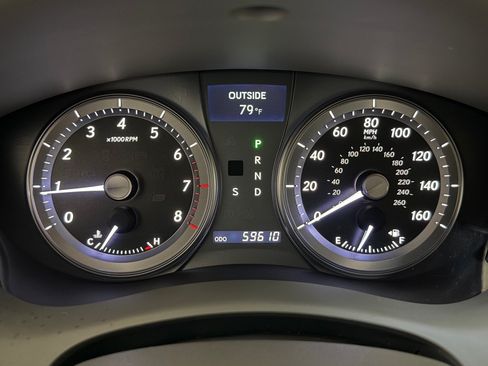 Used 2010 Lexus ES 350 w/ Preferred Accessory Package FWD image 14
