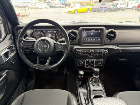 Used 2021 Jeep Wrangler Unlimited Sport AWD/4WD image 22