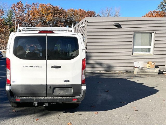 Used 2025 Ford Transit 250 Low Roof w/ Load Area Protection Package RWD image 5
