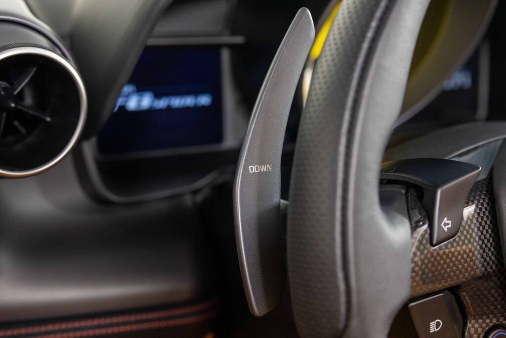 Used 2022 Ferrari F8 Tributo RWD image 43