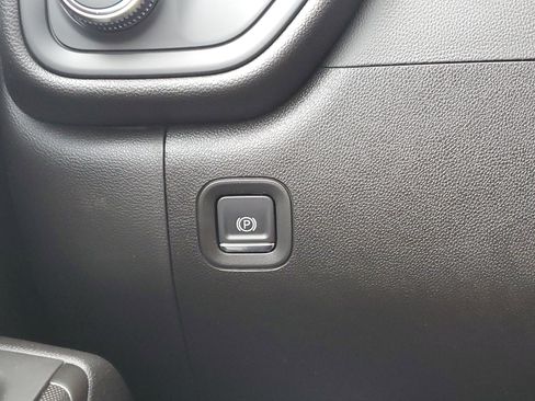 New 2026 GMC Sierra 2500 Pro w/ Convenience Package image 26