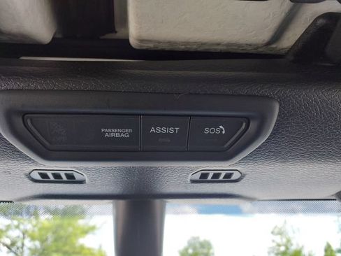 Used 2022 Jeep Wrangler Unlimited Rubicon 4xe w/ Cold Weather Group AWD/4WD image 25
