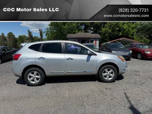 Used 2013 Nissan Rogue S w/ Special Edition Pkg AWD/4WD image 1
