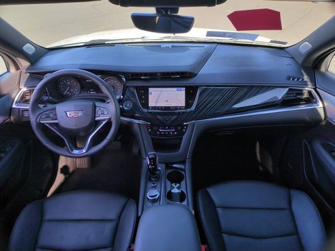 Certified 2024 Cadillac XT6 Premium Luxury w/ Technology Package AWD/4WD image 21