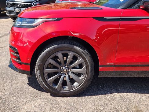 Used 2019 Land Rover Range Rover Velar R-Dynamic SE AWD/4WD image 9