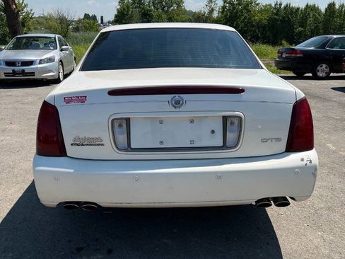 Used 2000 Cadillac De Ville DTS w/ Safety/Security Pkg image 6