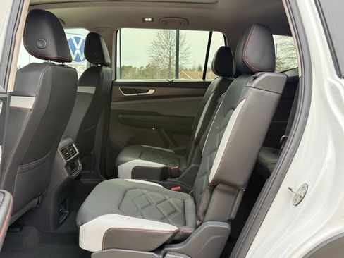 New 2026 Volkswagen Atlas Peak Edition AWD/4WD image 21