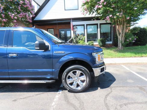 Used 2020 Ford F150 XLT w/ Equipment Group 302A Luxury AWD/4WD image 10