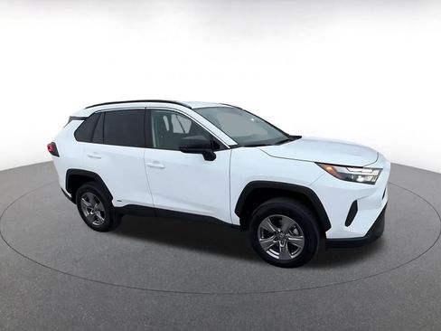Used 2025 Toyota RAV4 LE image 2