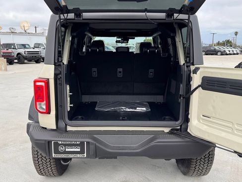 New 2026 Ford Bronco Big Bend w/ Black Diamond Package image 13