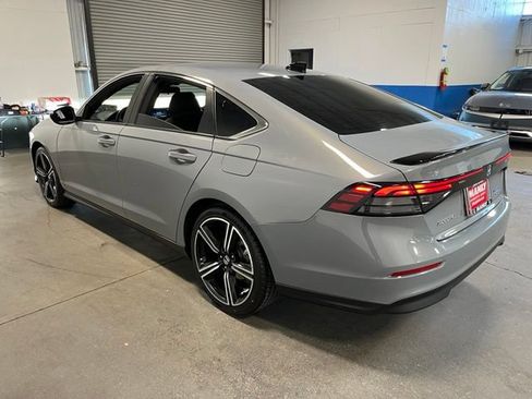 Used 2024 Honda Accord Sport image 4
