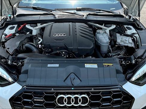 Used 2025 Audi A5 2.0T Premium Plus AWD/4WD image 32