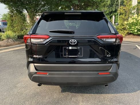 Certified 2025 Toyota RAV4 LE AWD/4WD image 7