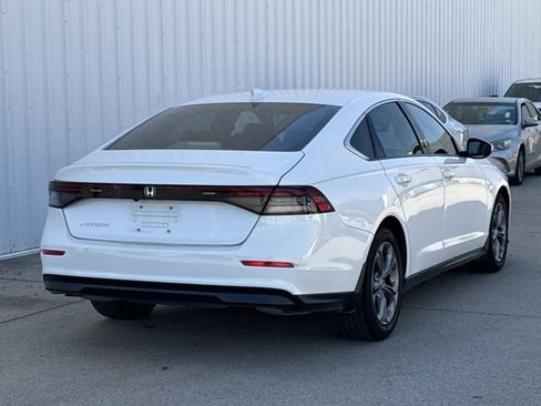 Used 2024 Honda Accord EX image 4