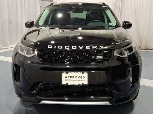 Certified 2025 Land Rover Discovery Sport S image 8