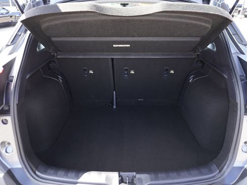 Used 2020 Nissan Kicks SR FWD image 26