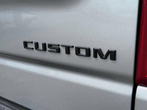 Used 2025 Chevrolet Silverado 1500 Custom w/ Turbomax Blackout Package AWD/4WD image 7