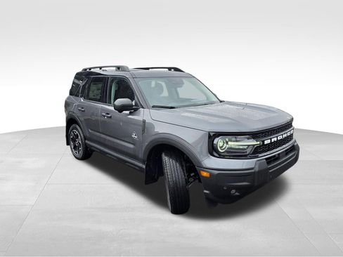 New 2026 Ford Bronco Sport Outer Banks w/ Outer Banks Tech Package+ AWD/4WD image 8