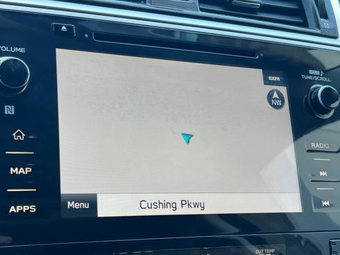Used 2019 Subaru Outback 3.6R Limited AWD/4WD image 19