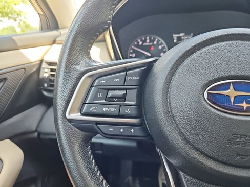Used 2024 Subaru Outback Premium AWD/4WD image 24