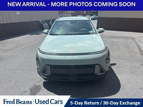 Used 2024 Hyundai Kona SEL FWD image 3